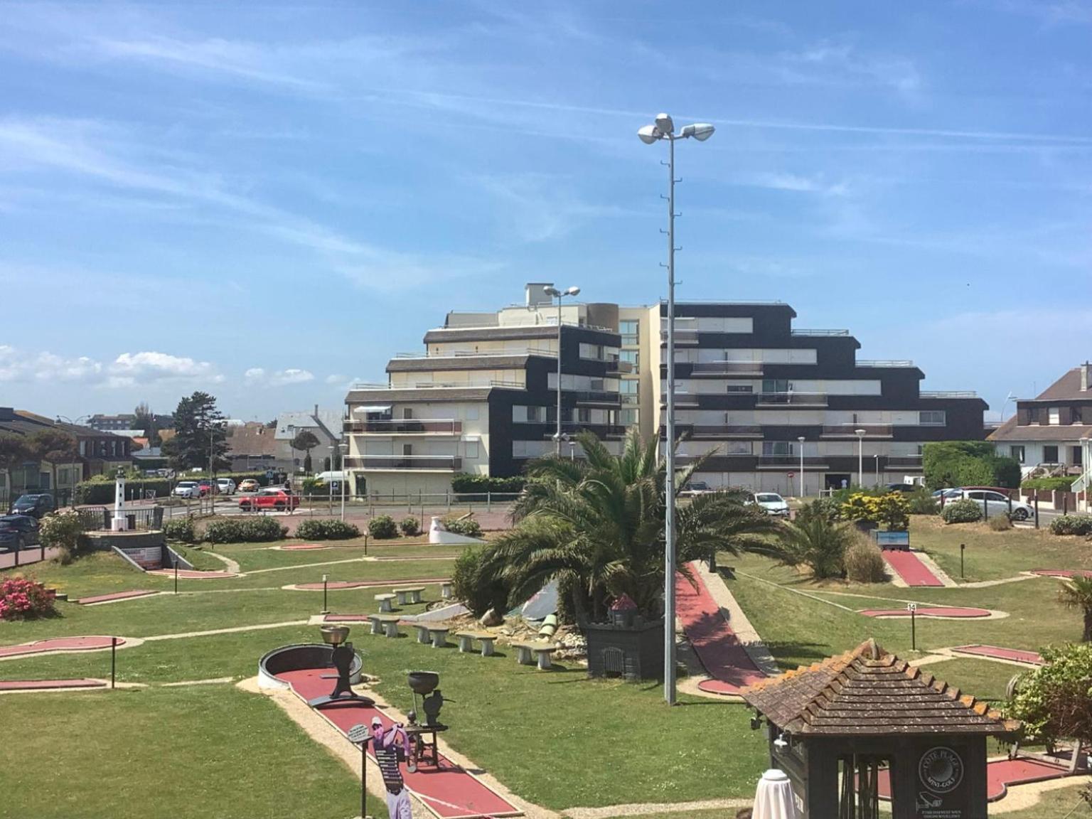 "O'Dbark" - Duplex 2 Etoiles - A 100M De La Plage Avec Jardin Courseulles-sur-Mer Eksteriør bilde