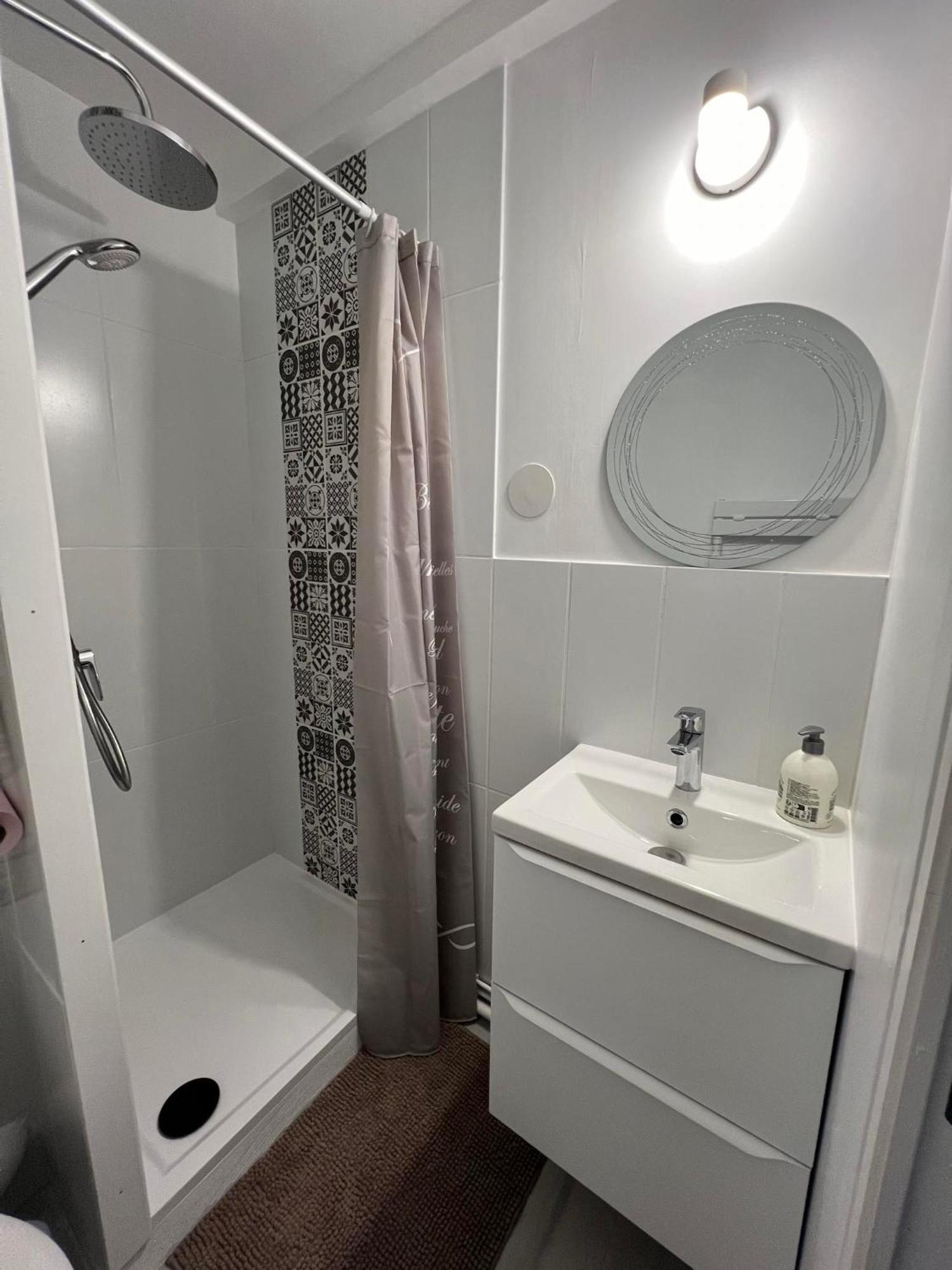 "O'Dbark" - Duplex 2 Etoiles - A 100M De La Plage Avec Jardin Courseulles-sur-Mer Eksteriør bilde